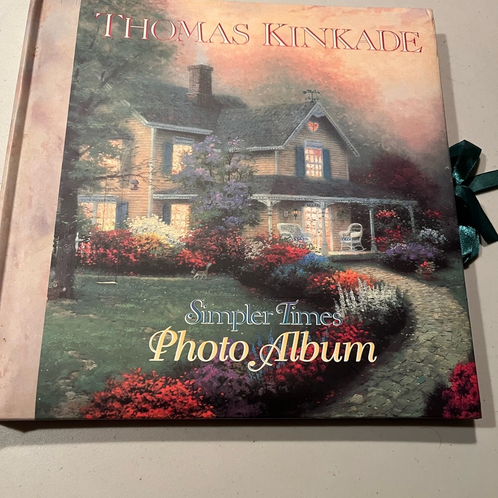 Thomas Kinkade Simpler Times Photo Album - Multicolor